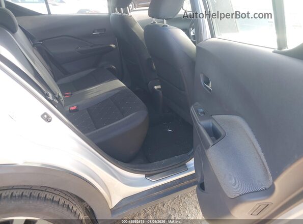 3N1CP5CU3KL534056 2019 NISSAN KICKS Silver VIN sticker view