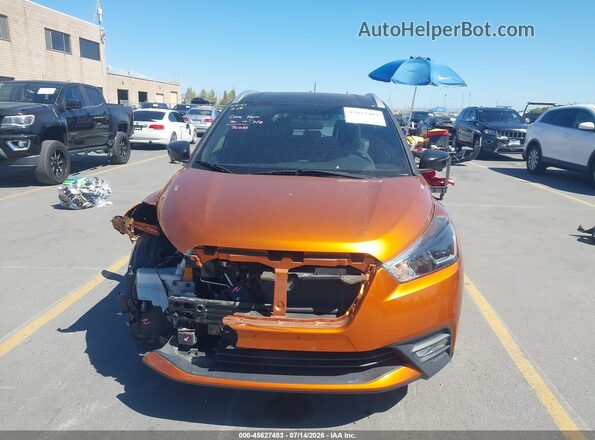 3N1CP5CU4JL506328 2018 NISSAN KICKS Orange Widok zestawu wskaźników