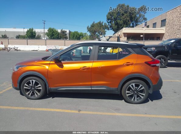 3N1CP5CU4JL506328 2018 NISSAN KICKS Orange Widok wnętrza 360 stopni