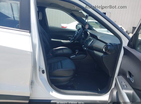 3N1CP5CU4JL513165 2018 NISSAN KICKS White Սալոնի դիմացի տեսք