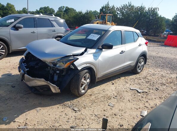 3N1CP5CU4JL516079 2018 NISSAN KICKS Silver Przód lewy