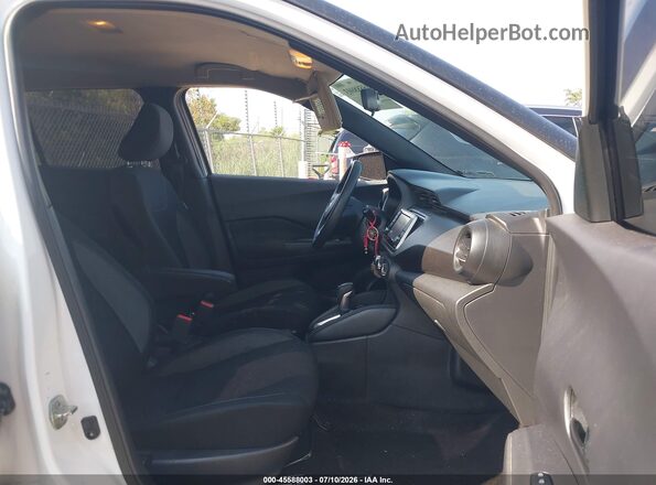 3N1CP5CU4JL530614 2018 NISSAN KICKS White Vista interior delantera