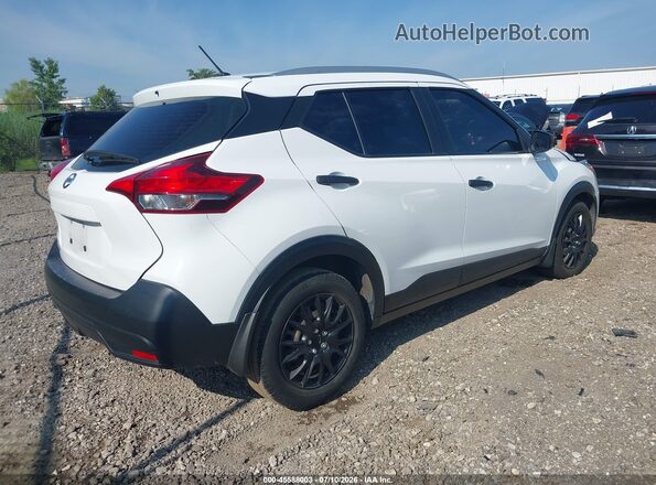 3N1CP5CU4JL530614 2018 NISSAN KICKS White Trasero derecho