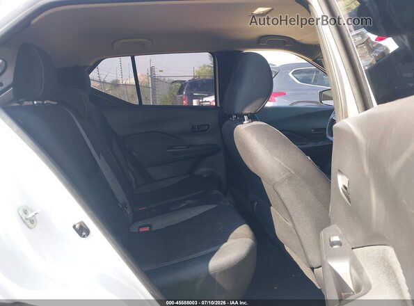 3N1CP5CU4JL530614 2018 NISSAN KICKS White Vista de la etiqueta del VIN