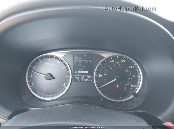 3N1CP5CU4JL530614 2018 NISSAN KICKS White Vista de los asientos traseros