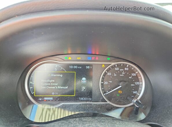 3N1CP5CU4JL545999 2018 NISSAN KICKS White Instrument cluster view