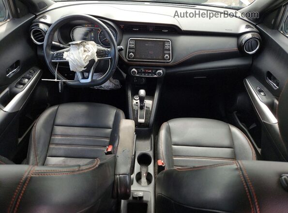 3N1CP5CU4JL545999 2018 NISSAN KICKS White Dashboard view