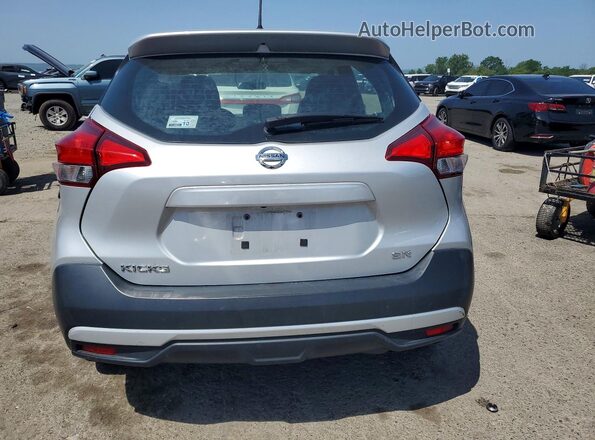 3N1CP5CU4KL496076 2019 NISSAN KICKS Silver Հետևի տեսք