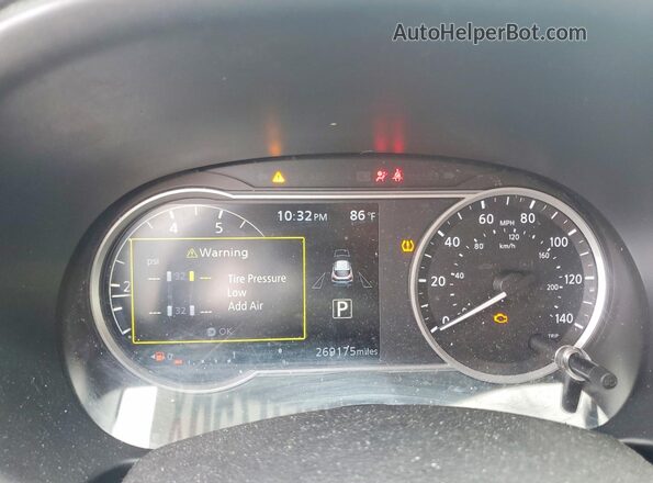 3N1CP5CU4KL511112 2019 NISSAN KICKS Silver Instrument cluster view