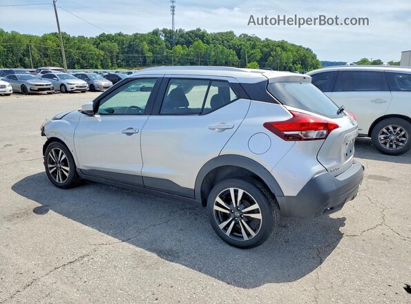 3N1CP5CU4KL551142 2019 NISSAN KICKS Silver Trasero izquierdo