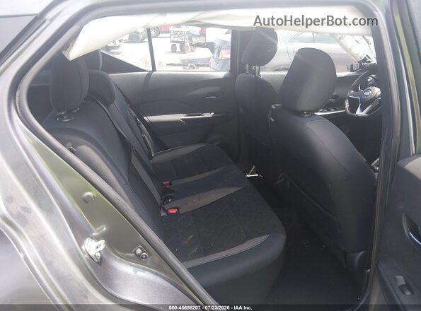 3N1CP5CU5KL559024 2019 NISSAN KICKS Gray Widok naklejki z numerem VIN