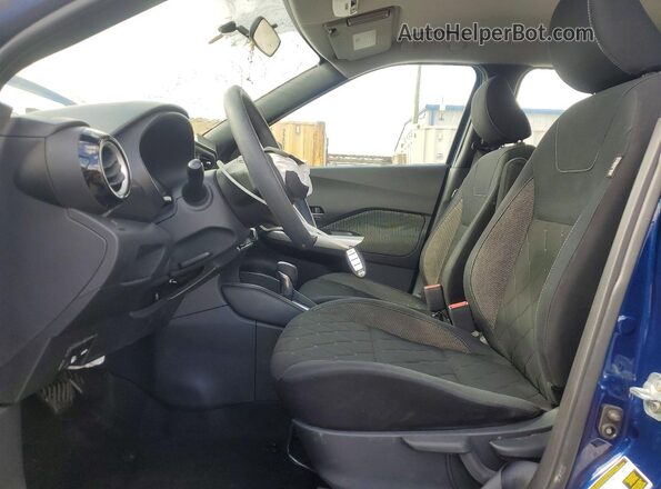 3N1CP5CU6JL514186 2018 NISSAN KICKS Синий Вид салона спереди