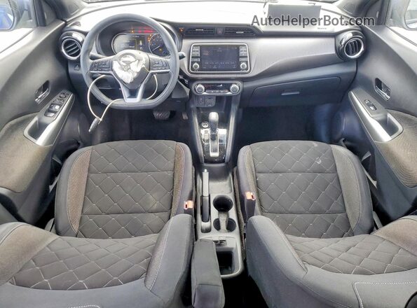 3N1CP5CU6JL514186 2018 NISSAN KICKS Синий Вид панели приборов