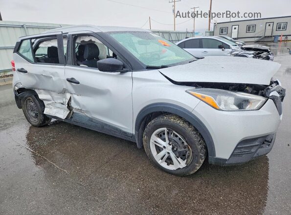 3N1CP5CU6JL522756 2018 NISSAN KICKS Silver Առջևի աջ