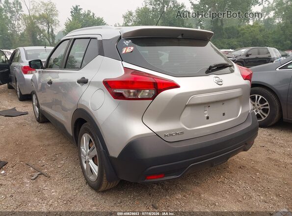 3N1CP5CU6JL542442 2018 NISSAN KICKS Серебряный Задняя левая четверть