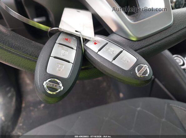 3N1CP5CU6JL542442 2018 NISSAN KICKS Серебряный Вид панели приборов
