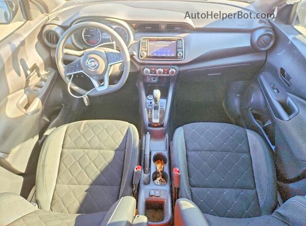 3N1CP5CU6KL483460 2019 NISSAN KICKS Silver Vista del salpicadero