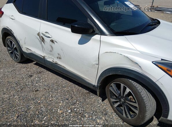 3N1CP5CU6KL566435 2019 NISSAN KICKS White Вид спереду