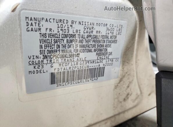 3N1CP5CU6KL569142 2019 NISSAN KICKS Silver VIN sticker view