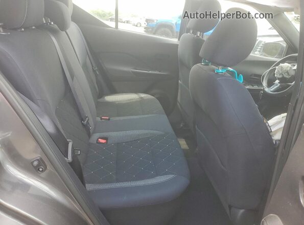3N1CP5CU7JL510759 2018 NISSAN KICKS Gray უკანა სავარძლების ხედი