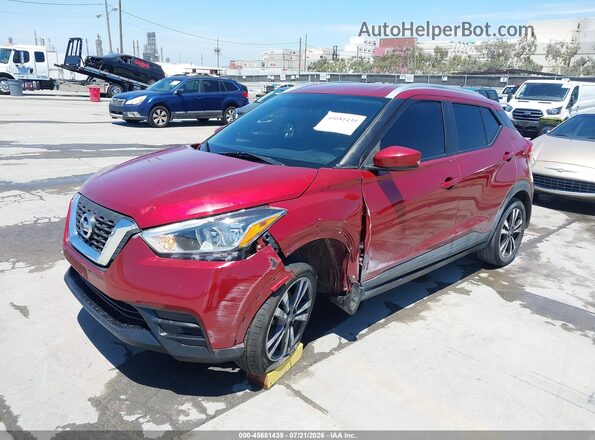 3N1CP5CU7JL538528 2018 NISSAN KICKS Red Առջևի ձախ երեք քառորդ տեսարան