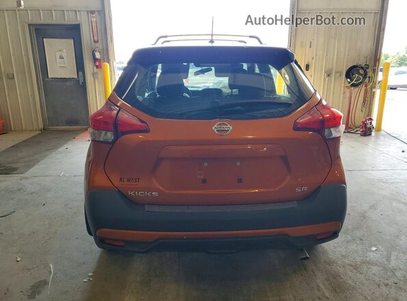 3N1CP5CU7KL566735 2019 NISSAN KICKS Orange Вид ззаду