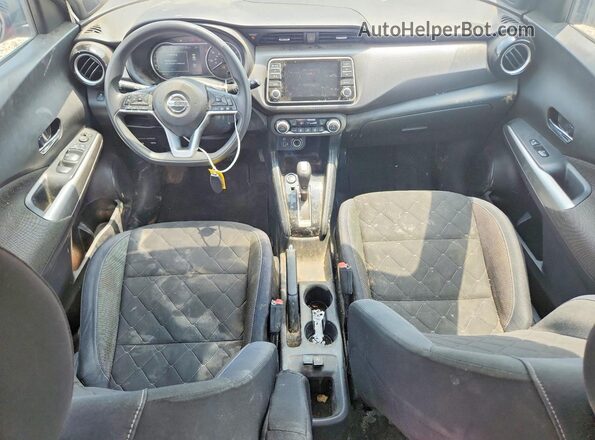 3N1CP5CU8JL512472 2018 NISSAN KICKS Red Вид панелі приладів