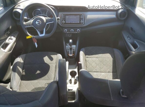 3N1CP5CU8JL523519 2018 NISSAN KICKS Gray Առջևի վահանակի տեսք