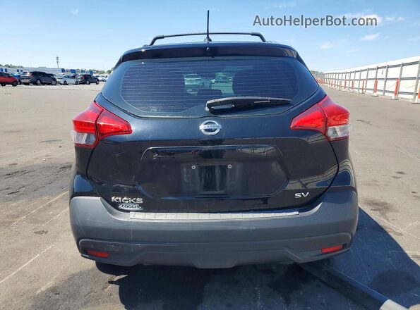 3N1CP5CU8JL525156 2018 NISSAN KICKS Black Widok z tyłu