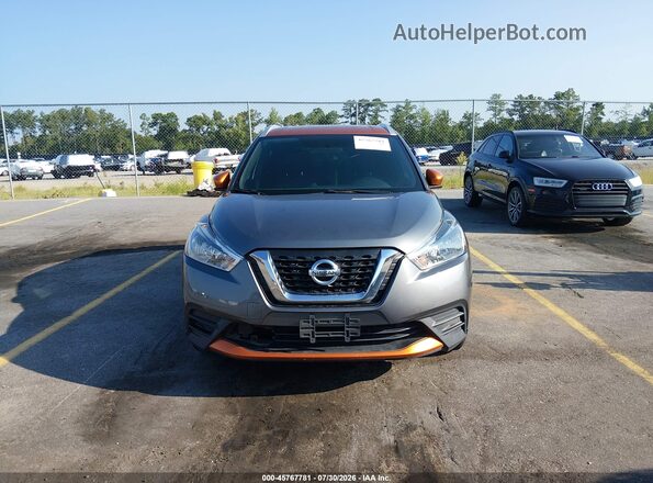 3N1CP5CU8KL471228 2019 NISSAN KICKS Gray ხელსაწყოთა პანელის ხედი