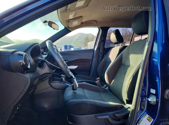 3N1CP5CU8KL495707 2019 NISSAN KICKS Синий Вид салона спереди