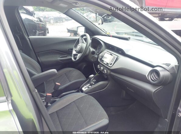 3N1CP5CU8KL547921 2019 NISSAN KICKS Pewter Vista interior delantera