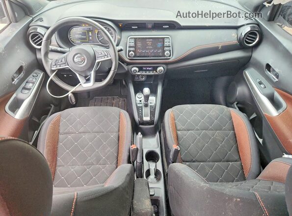3N1CP5CU9KL509520 2019 NISSAN KICKS Белый Вид панели приборов
