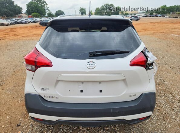 3N1CP5CU9KL509520 2019 NISSAN KICKS Белый Вид сзади