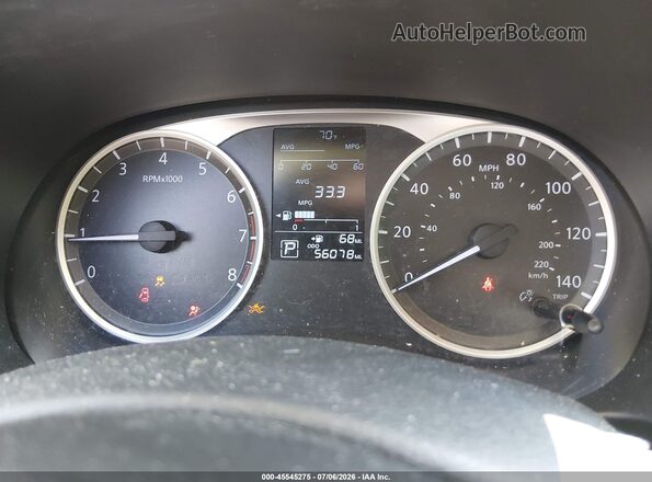 3N1CP5CUXJL518175 2018 NISSAN KICKS Черный Вид задних сидений