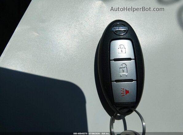 3N1CP5CUXJL518175 2018 NISSAN KICKS Черный Вид панели приборов