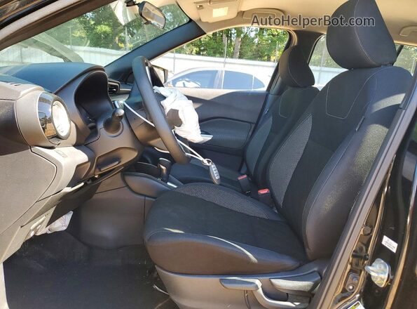 3N1CP5CUXJL523747 2018 NISSAN KICKS Black Widok wnętrza z przodu