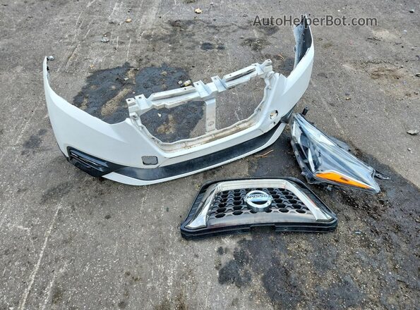 3N1CP5CUXJL525434 2018 NISSAN KICKS White VIN კოდის სტიკერის ხედი