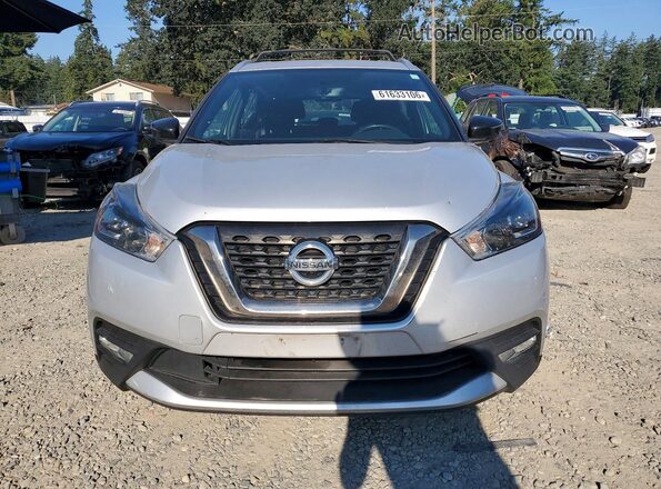 3N1CP5CUXJL539625 2018 NISSAN KICKS Silver წინა ხედი
