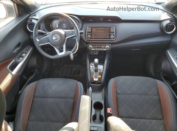 3N1CP5CUXJL539625 2018 NISSAN KICKS Silver წინა პანელის ხედი