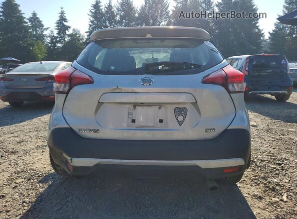 3N1CP5CUXJL539625 2018 NISSAN KICKS Silver უკანა ხედი