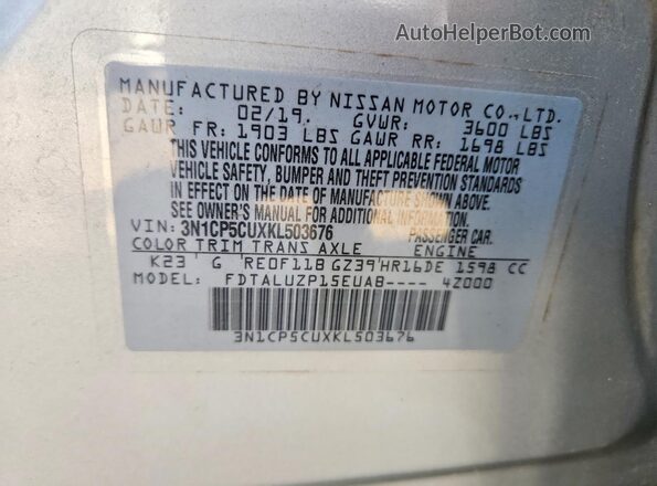 3N1CP5CUXKL503676 2019 NISSAN KICKS Silver VIN კოდის სტიკერის ხედი