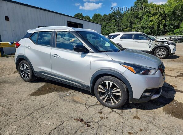 3N1CP5CUXKL503676 2019 NISSAN KICKS Silver წინა მარჯვენა