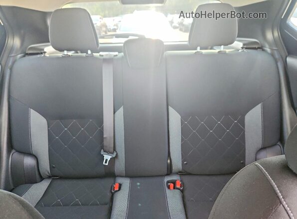 3N1CP5CUXKL508991 2019 NISSAN KICKS White Widok tylnych siedzeń