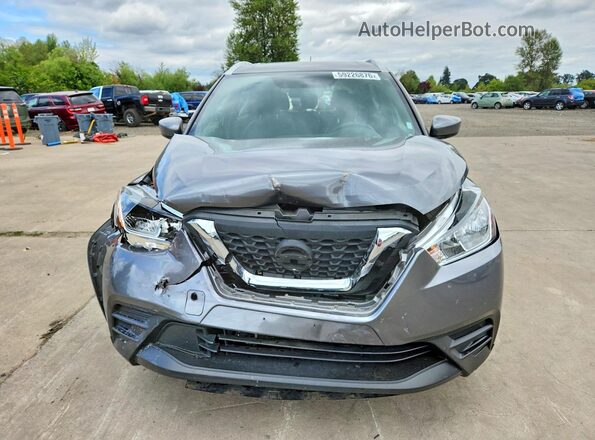 3N1CP5CUXKL524835 2019 NISSAN KICKS Серый Вид спереди