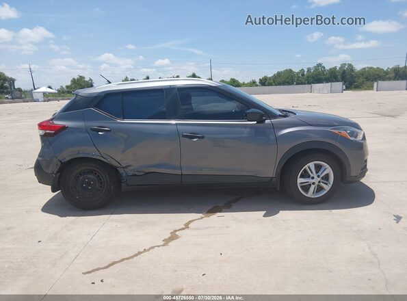 3N1CP5CUXKL524866 2019 NISSAN KICKS Gray Вид задньої частини салону