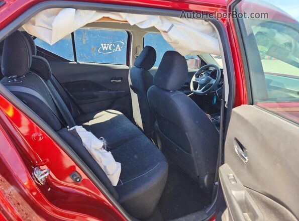3N1CP5CV0PL543975 2023 NISSAN KICKS Красный Вид задней части салона