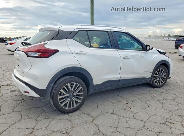 3N1CP5CV1PL556573 2023 NISSAN KICKS White Trasero derecho