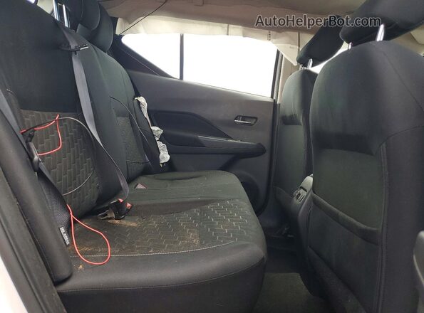 3N1CP5CV1PL556573 2023 NISSAN KICKS White Vista de los asientos traseros