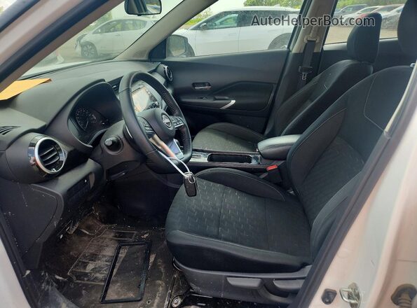 3N1CP5CV1RL532146 2024 NISSAN KICKS White Front interior view